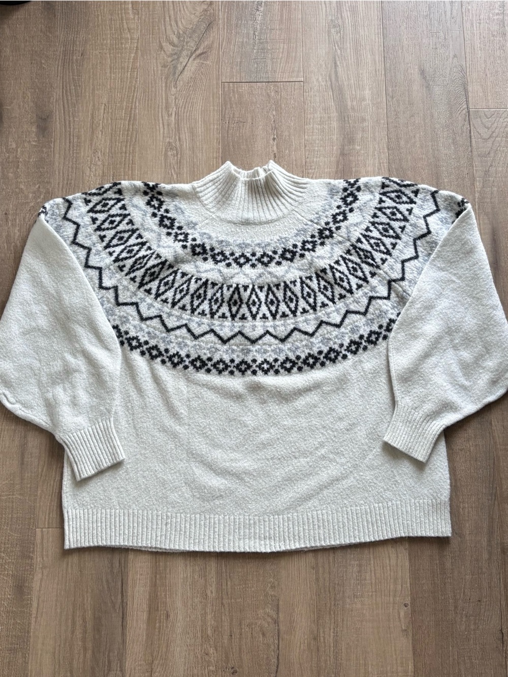 George Cream and Black Knit Patterned  Sweater - Description!
